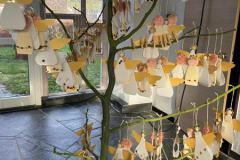 042e9577-1e8c-44af-a04c-6bb9f76b3cc7-Copy